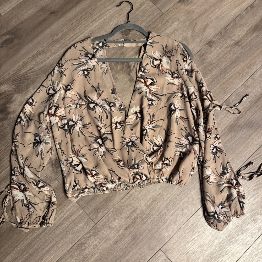 Floral V-Neck Blouse - Tan